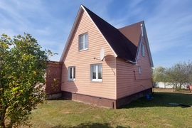 Дом 104 м2,на участке 50 соток.